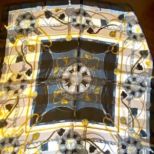 Vintage Chain Print Scarf